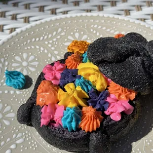 Catrina  Dia de Los muertes dessert  @littlebitesatx on IG