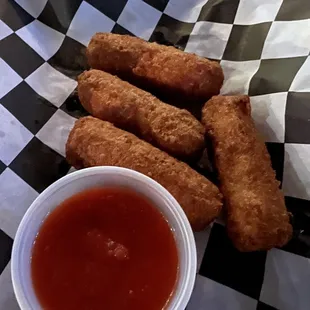 Mozzarella Sticks