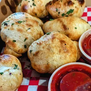 Garlic Knots