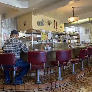 Counter seating