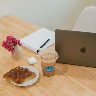 Iced Mexican mocha and horchata croissant