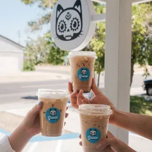 Drinks outside of sueno coffee co