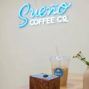 croissant and coffee