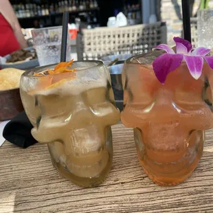 I&apos;m sorry i don&apos;t remember what these drinks were, but they were good