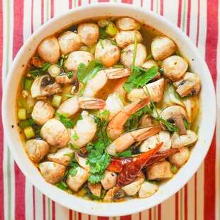 Tom yum goong
