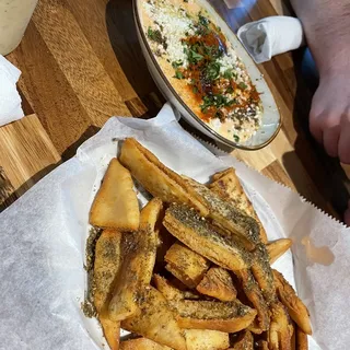 Sufi's Chips & Dip