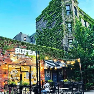 You&apos;re welcome here. Whether you come in to pick up your order or have it delivered to your own table, from our home to yours!