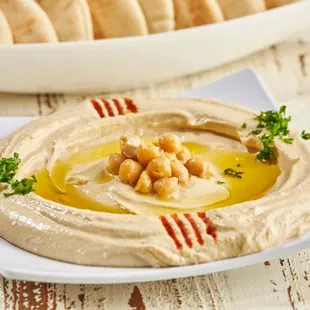 hummus and pita bread