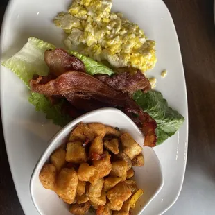 Bacon potatoes and eggs