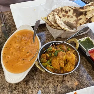 chicken tikka, veggie tikka, roti+naan