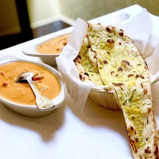 Gluten Free Garlic Naan