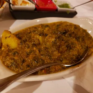 Saag Aloo