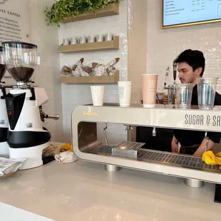 Super modern espresso mashing and fresh coffee grinders