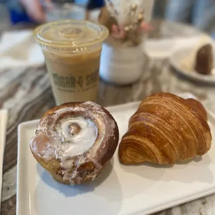 Brown sugar latte Cinnamon  Croissant