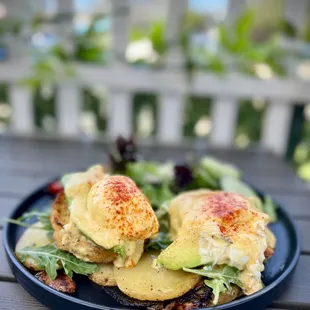 Crab cake Benedict