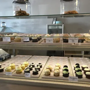 second cupcake display