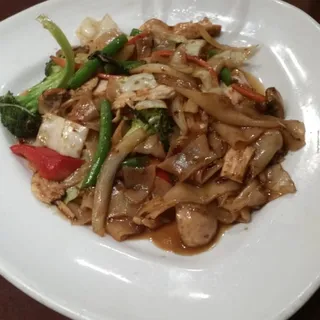 Drunken Noodle