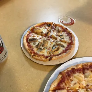 7" Lunch special pizza with mushrooms near my superior 11" with pineapple