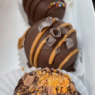 Butter finger, choc stout, choc, and red velvet. Yum.