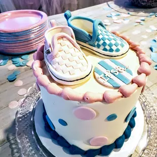 Gender Reveal Cake