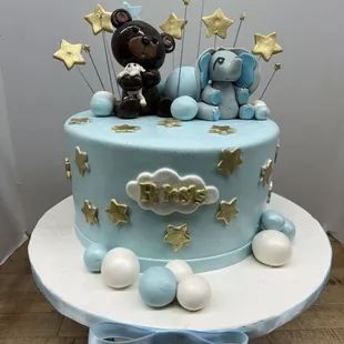 Blue bear cake