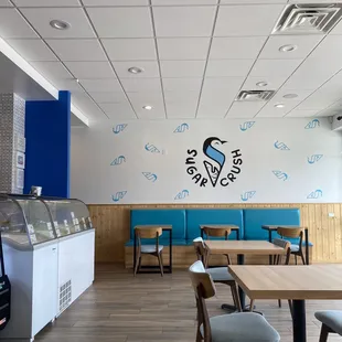 Clean + attractive interior