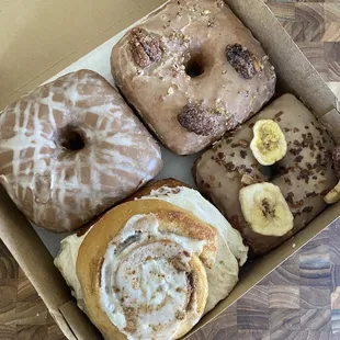 Sugar box - couldn't choose a favorite between the root beer and cinnamon roll.