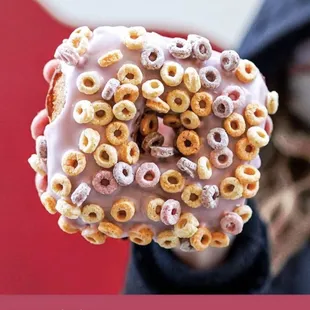 Menu pic of said "Berry Blast" SugarCube Donut - gorgeous, right? Where can I get THAT one??