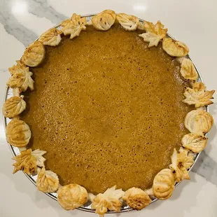 Pumpkin Pie decorated with mini maple leaves and pumpkins! So beautifully crafted!