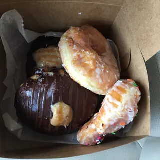 Vegan Vanilla Glaze Donut