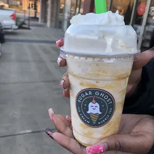 Cinnamon crunch shake v