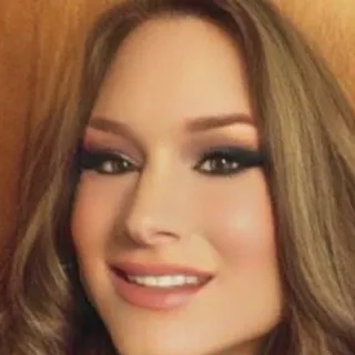 Sarah D.