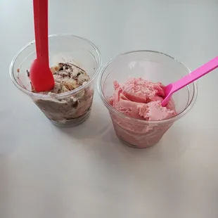 Moose tracks &amp; Strawberry