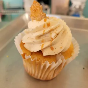 Apple Sopapilla Cupcake