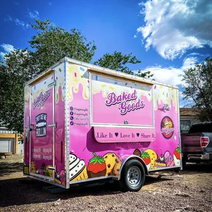 Desserts &amp; Coffee Food Truck