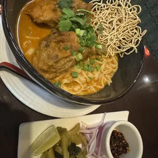 Kao Soi Kai (Thai Curry Noodle Soup)