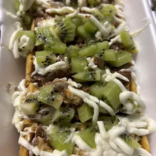 Snicker, kiwi, and white chocolate waffle