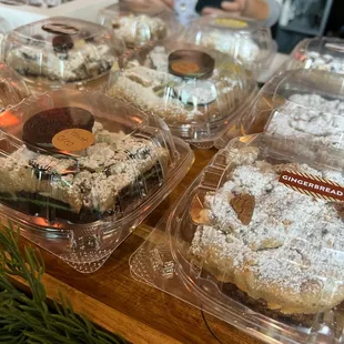 Other crumb cake flavors @feisty.eats