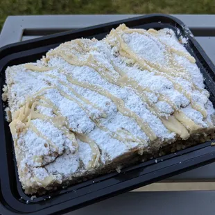 Irish Creme Crumb Cake (March Special)