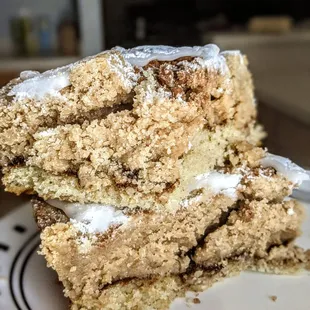 Cinnamon crumb cake