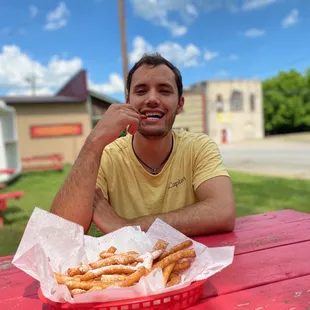 #funnelcakefries