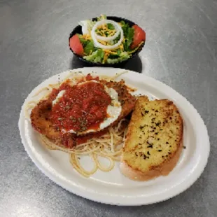 Lunch special:  Chicken Parmesan