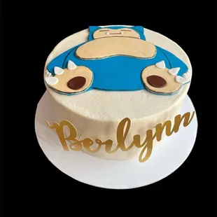 Snorlax Cake for baby&apos;s 5th Bday Party. White cake w/ chocolate filling &amp; delicious!