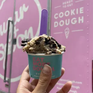 Dough-reo Single Scoop