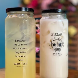 Limón agua fresca and horchata