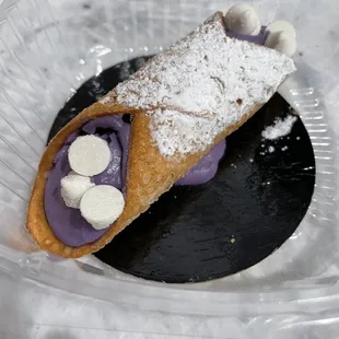ube canolli