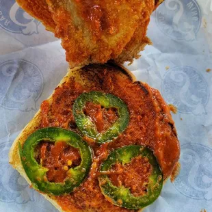 At least the jalapeños are fresh. And there was soo much "atomic" sauce on this that the only thing you could taste was the sauce. 2/5.