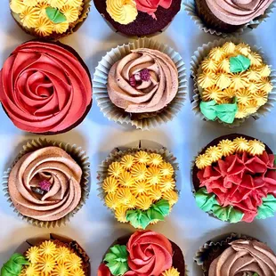 Mixed Cupcakes