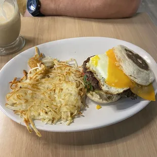 Breakfast burger with hash browns