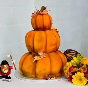 Pumpkin wedding cake